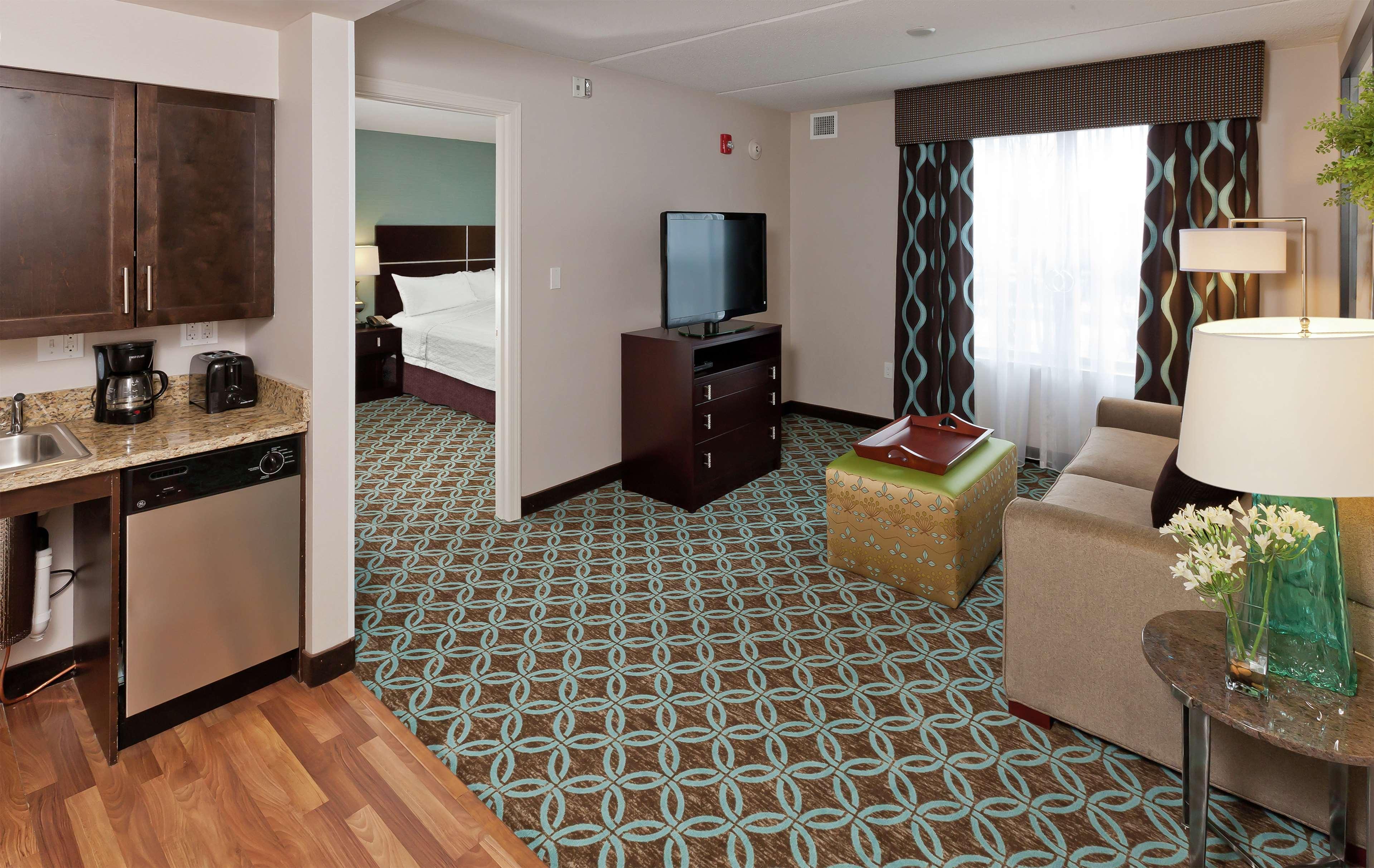 Homewood Suites By Hilton Boston/Canton, Ma Экстерьер фото