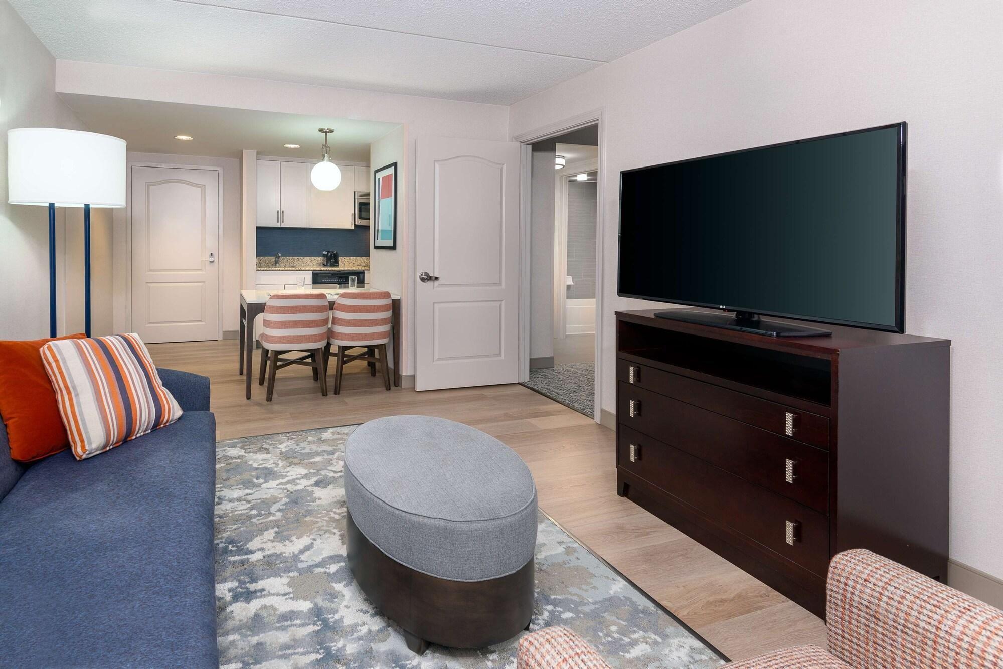 Homewood Suites By Hilton Boston/Canton, Ma Экстерьер фото
