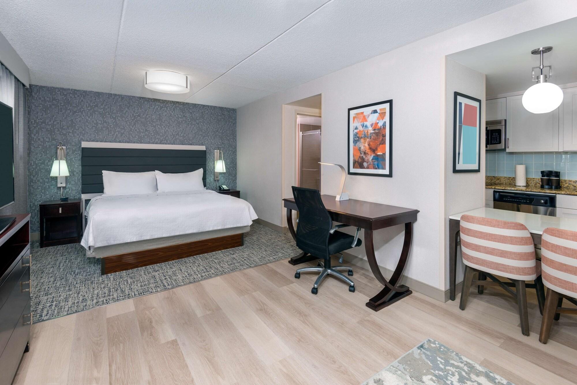 Homewood Suites By Hilton Boston/Canton, Ma Экстерьер фото